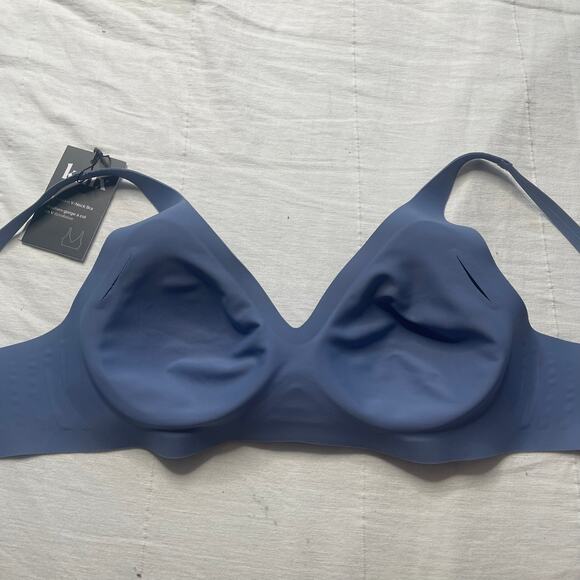 NWT Knix Revolution V-Neck Bra Chambray Blue Size Small Wireless Comfy - Picture 4 of 6
